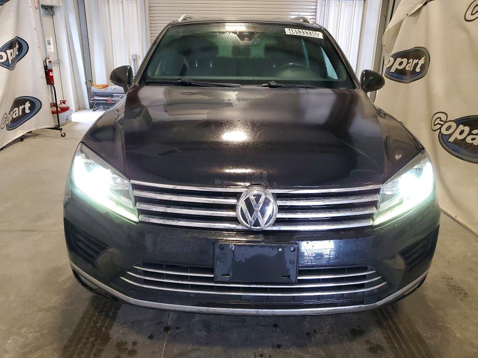 Продажа на аукционе авто 2017 Volkswagen Touareg, vin: WVGRF7BP1HD001263, номер лота: 48533336