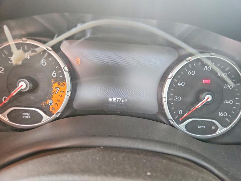 2018 Jeep Renegade მანქანა იყიდება აუქციონზე, vin: ZACCJBCB4JPH15796, აუქციონის ნომერი: 49302866