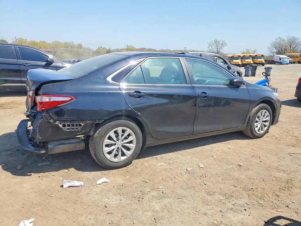 Aukcja sprzedaży 2017 Toyota Camry, vin: 4T1BF1FK2HU403242, numer aukcji: 49385556