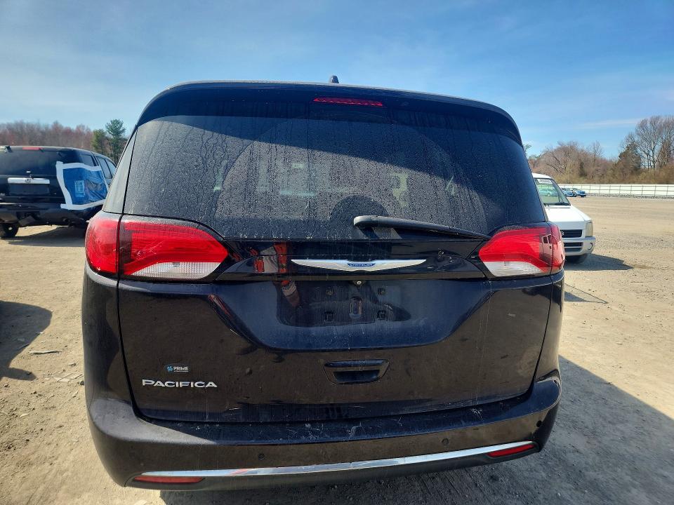 49482696 :رقم المزاد ، 2C4RC1BG2JR126415 vin ، 2018 Chrysler Pacifica مزاد بيع