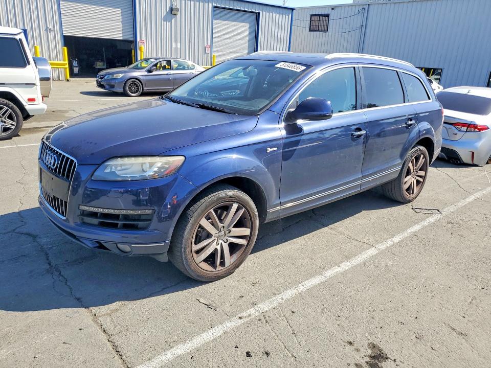 Продажа на аукционе авто 2015 Audi Q7, vin: WA1LGBFE3FD008290, номер лота: 51846856