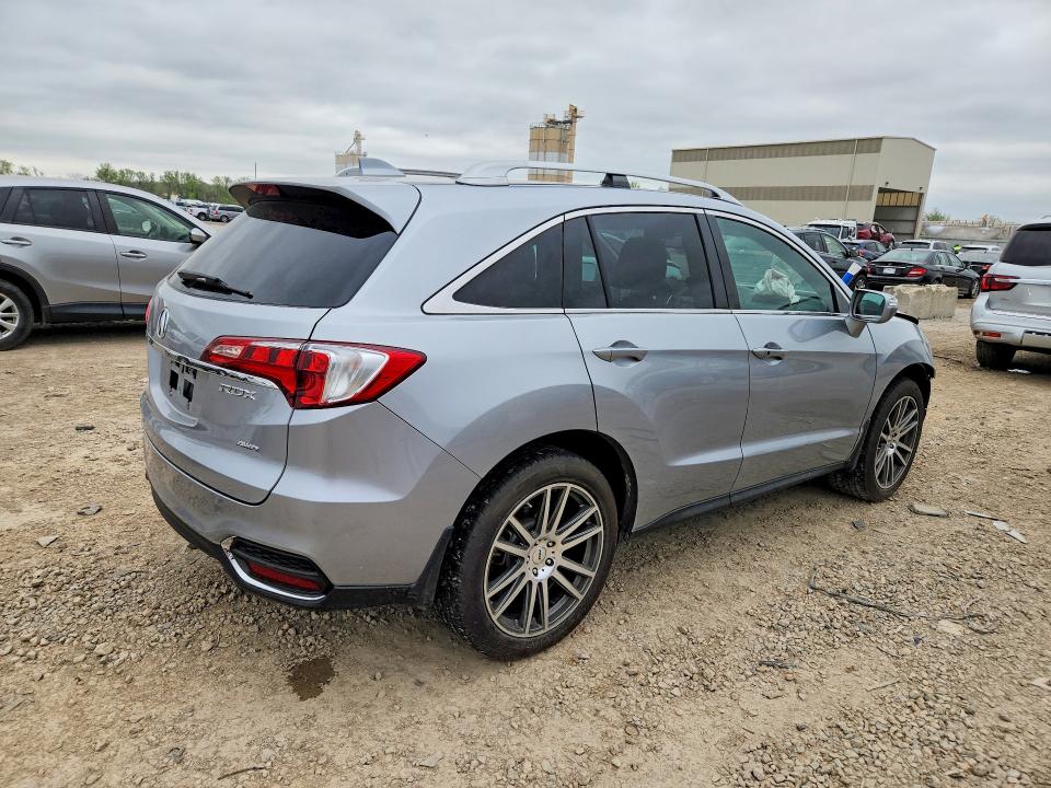49916306 :رقم المزاد ، 5J8TB4H53HL009575 vin ، 2017 Acura Rdx مزاد بيع