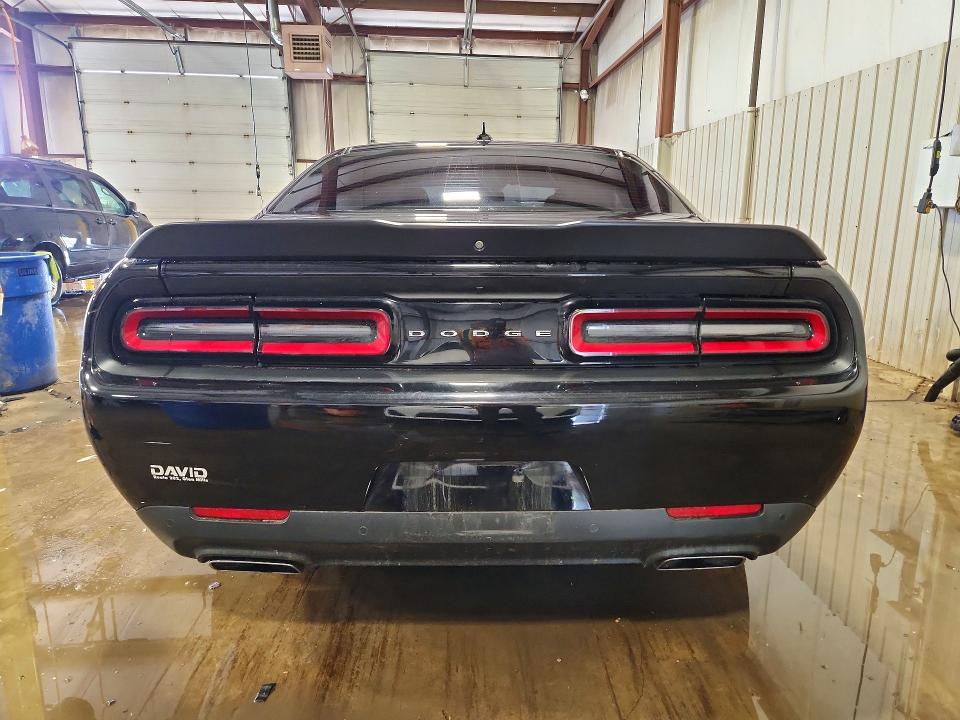 50965766 :رقم المزاد ، 2C3CDZFJ2MH615791 vin ، 2021 Dodge Challenger مزاد بيع
