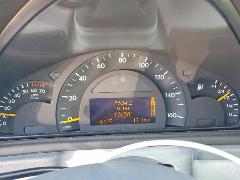 50515266 :رقم المزاد ، WDBRF81J64F502962 vin ، 2004 Mercedes-benz C مزاد بيع