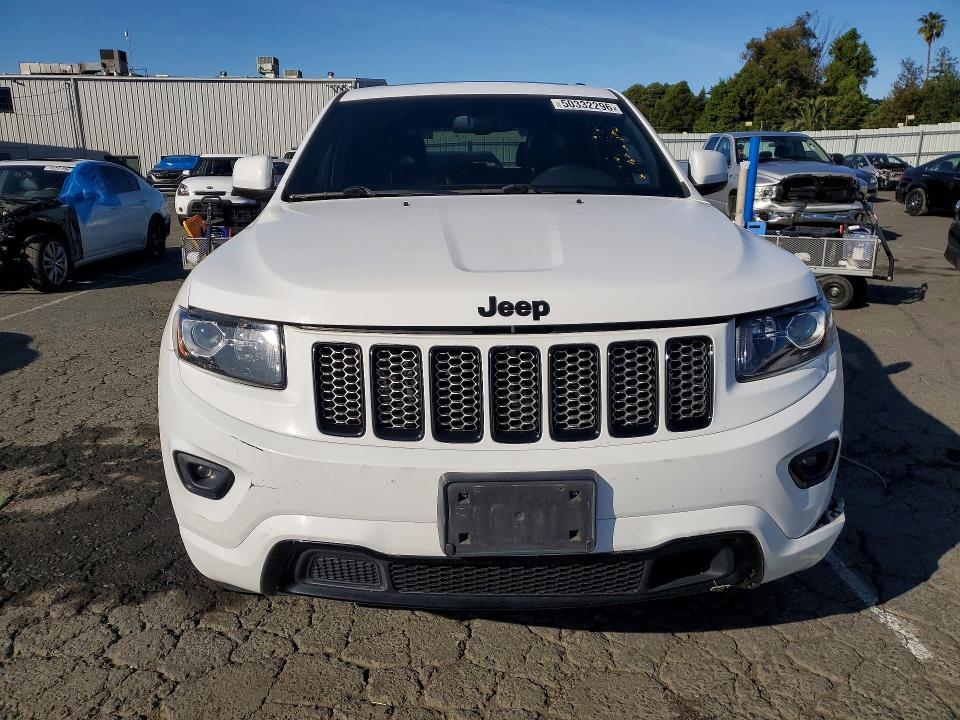 Продажа на аукционе авто 2015 Jeep Grand Cherokee, vin: 1C4RJEAG4FC857054, номер лота: 50332296