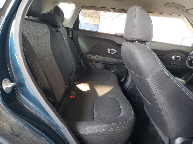 50831196 :رقم المزاد ، KNDJP3A52J7517384 vin ، 2018 Kia Soul مزاد بيع