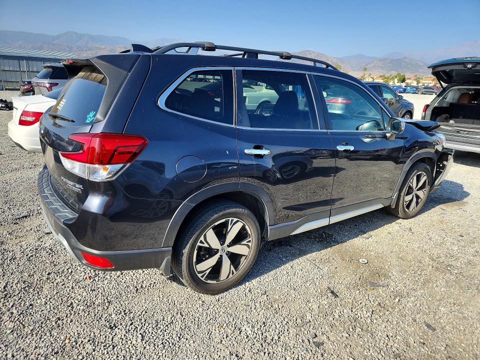 Продажа на аукционе авто 2019 Subaru Forester, vin: JF2SKAWC1KH540134, номер лота: 51549996