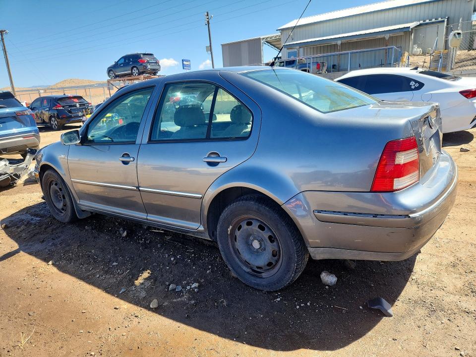 49325696 :رقم المزاد ، 3VWRR69M34M111244 vin ، 2004 Volkswagen Jetta مزاد بيع
