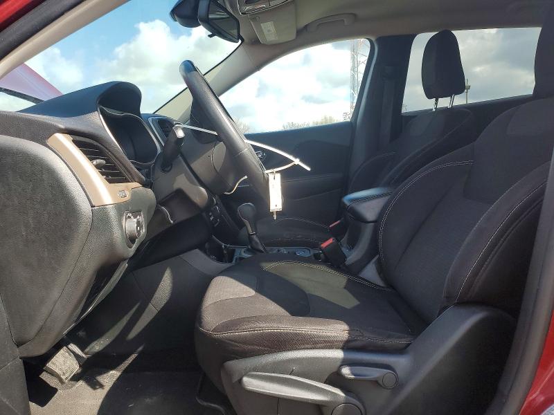 48857526 :رقم المزاد ، 1C4PJLCB9FW516843 vin ، 2015 Jeep Cherokee مزاد بيع
