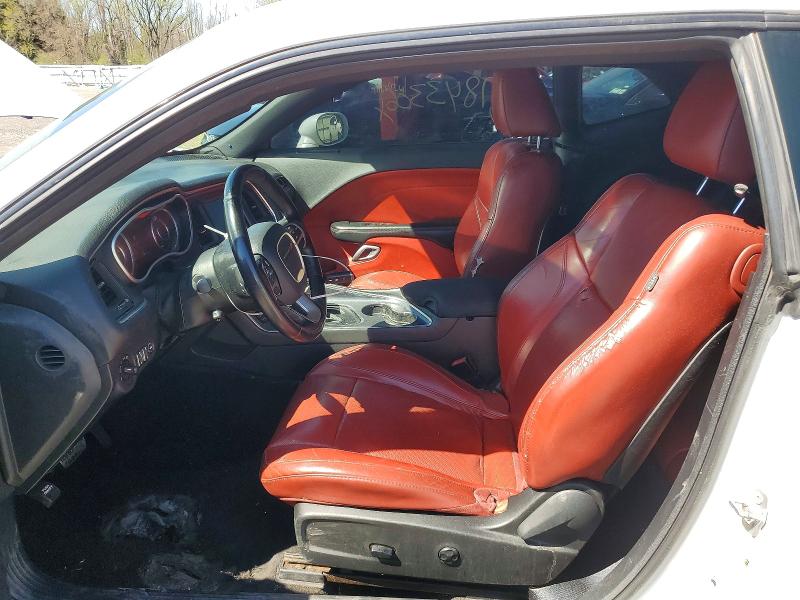 47843306 :رقم المزاد ، 2C3CDZBT4FH906271 vin ، 2015 Dodge Challenger مزاد بيع