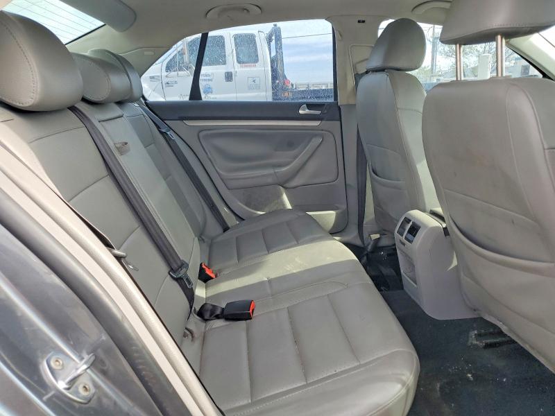 Продажа на аукционе авто 2007 Volkswagen Jetta, vin: 3VWEG71K07M061363, номер лота: 48999776
