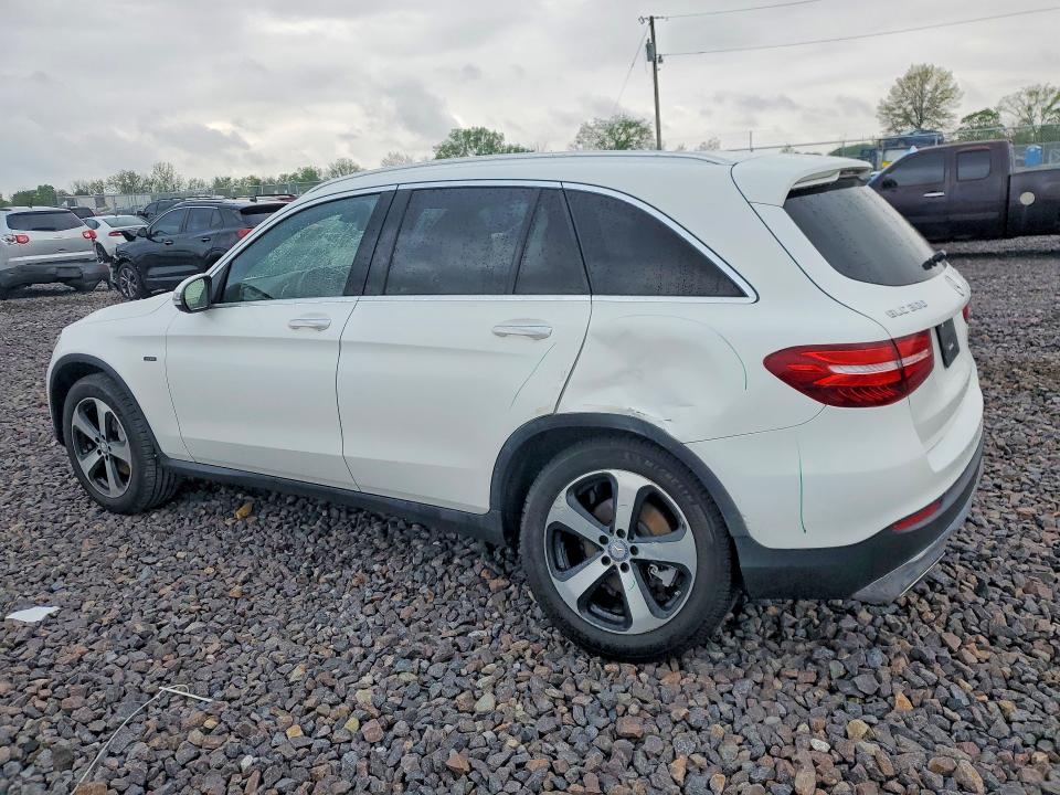2016 Mercedes-benz Glc მანქანა იყიდება აუქციონზე, vin: WDC0G4KB7GF060828, აუქციონის ნომერი: 51520986