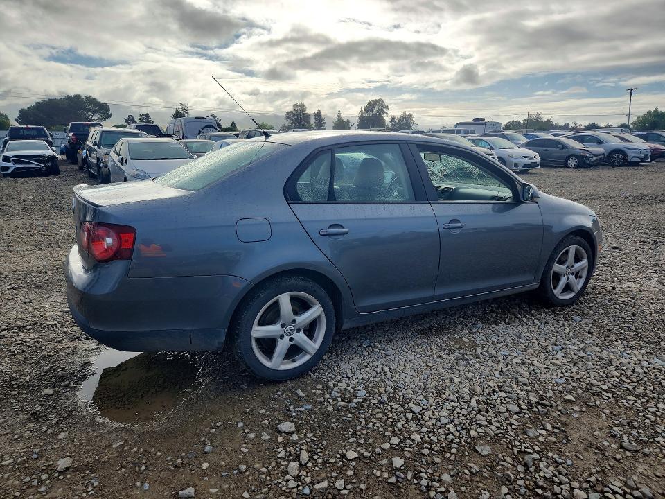 Продаж на аукціоні авто 2010 Volkswagen Jetta, vin: 3VWAZ7AJXAM116635, номер лоту: 49759476