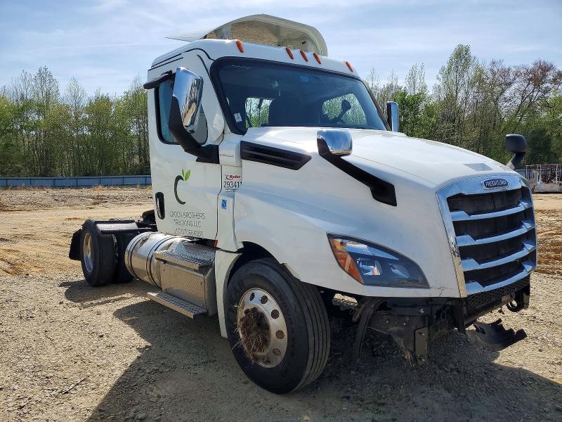 2021 Freightliner Cascadia 126 მანქანა იყიდება აუქციონზე, vin: 3AKBHKDV4MSMG6059, აუქციონის ნომერი: 48093646