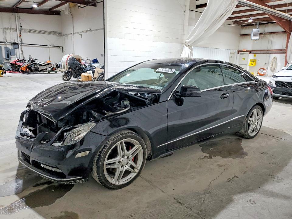 Продажа на аукционе авто 2013 Mercedes-benz E, vin: WDDKJ5KB3DF183940, номер лота: 51770036
