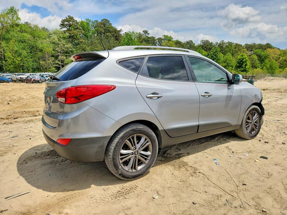 Продажа на аукционе авто 2015 Hyundai Tucson, vin: KM8JUCAG5FU108276, номер лота: 51885486