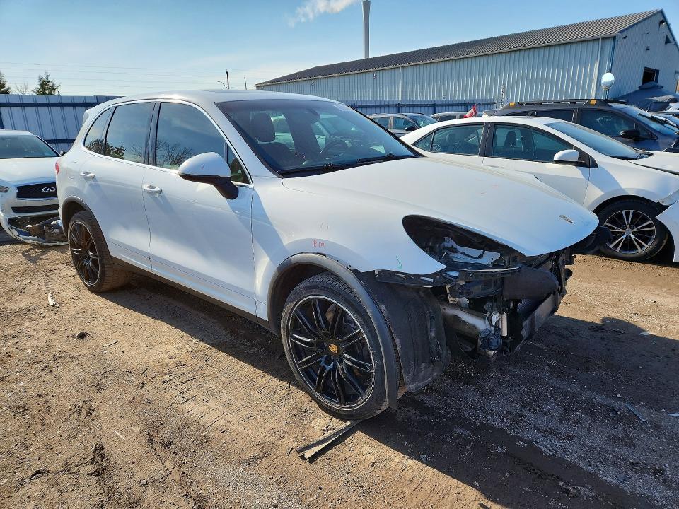 Продажа на аукционе авто 2016 Porsche Cayenne, vin: WP1AA2A22GLA03261, номер лота: 49086306