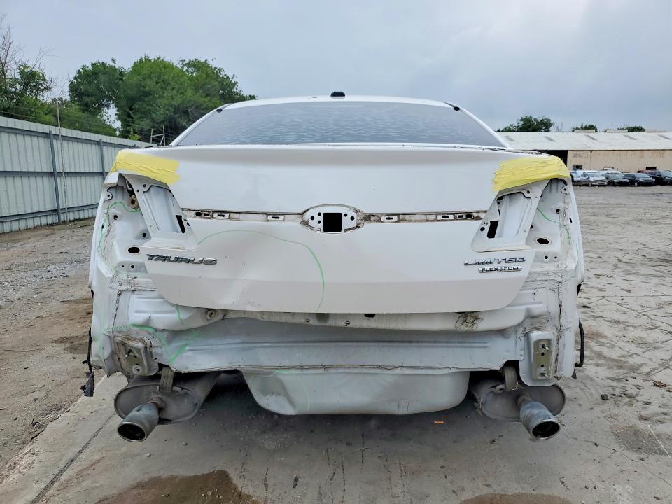 51162956 :رقم المزاد ، 1FAHP2F80FG172798 vin ، 2015 Ford Taurus مزاد بيع
