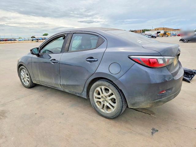 50478276 :رقم المزاد ، 3MYDLBYV9JY311617 vin ، 2018 Toyota Yaris Ia مزاد بيع