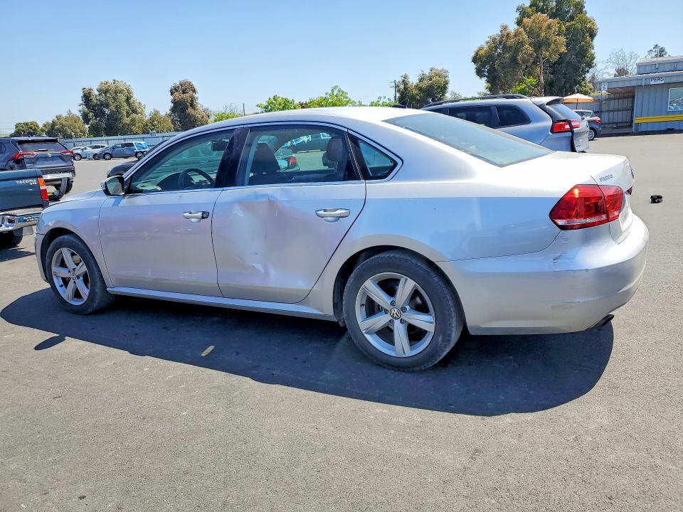 Продажа на аукционе авто 2014 Volkswagen Passat, vin: 1VWBT7A31EC105196, номер лота: 51684666