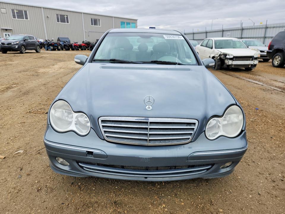 2005 Mercedes Benz C მანქანა იყიდება აუქციონზე, vin: WDBRF40J35F591580, აუქციონის ნომერი: 50830736