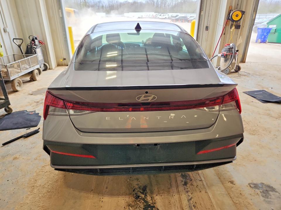 50746866 :رقم المزاد ، KMHLS4DG4TU136663 vin ، 2026 Hyundai Elantra مزاد بيع