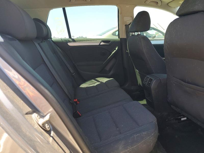 49500156 :رقم المزاد ، WVWDM7AJ8EW000435 vin ، 2014 Volkswagen Golf مزاد بيع