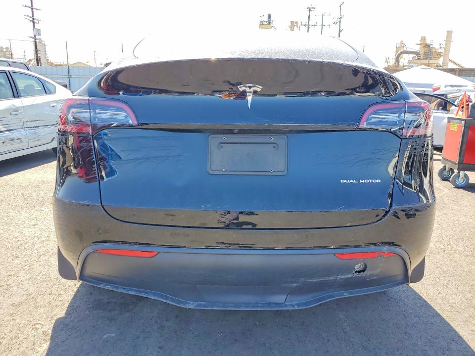 Продажа на аукционе авто 2023 Tesla Model Y, vin: 7SAYGDEE2PA109906, номер лота: 51026816