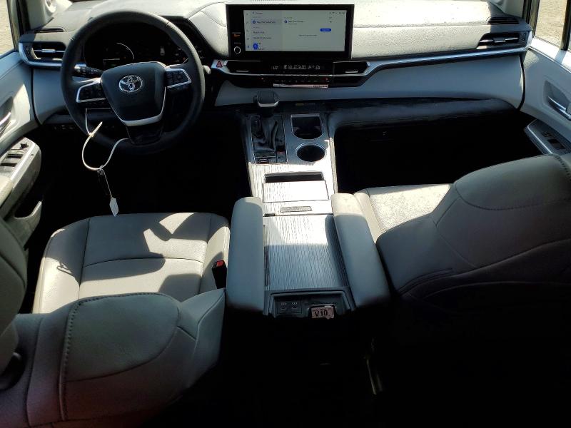 49377666 :رقم المزاد ، 5TDYSKFC3TS236511 vin ، 2026 Toyota Sienna مزاد بيع