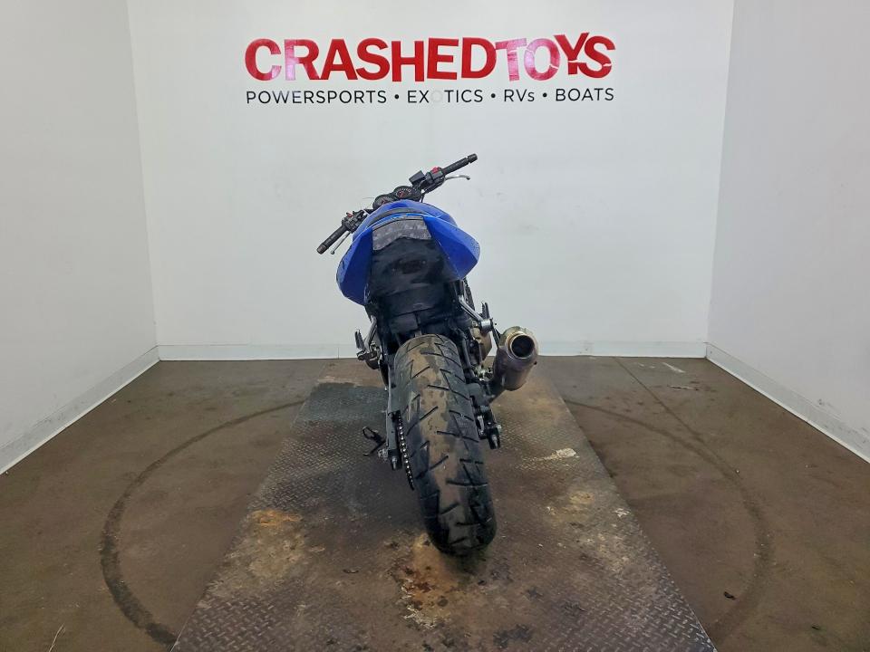 2005 Kawasaki Zr750 მანქანა იყიდება აუქციონზე, vin: JKAZRDK125A000734, აუქციონის ნომერი: 50989116