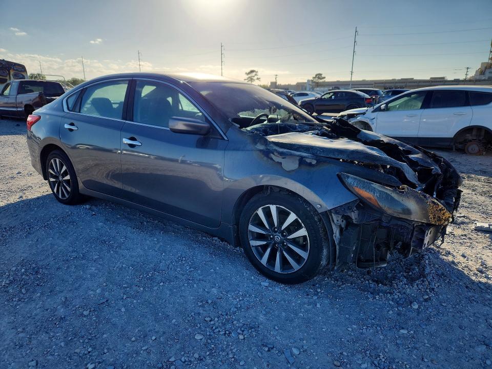 49750236 :رقم المزاد ، 1N4AL3AP3HC232164 vin ، 2017 Nissan Altima مزاد بيع
