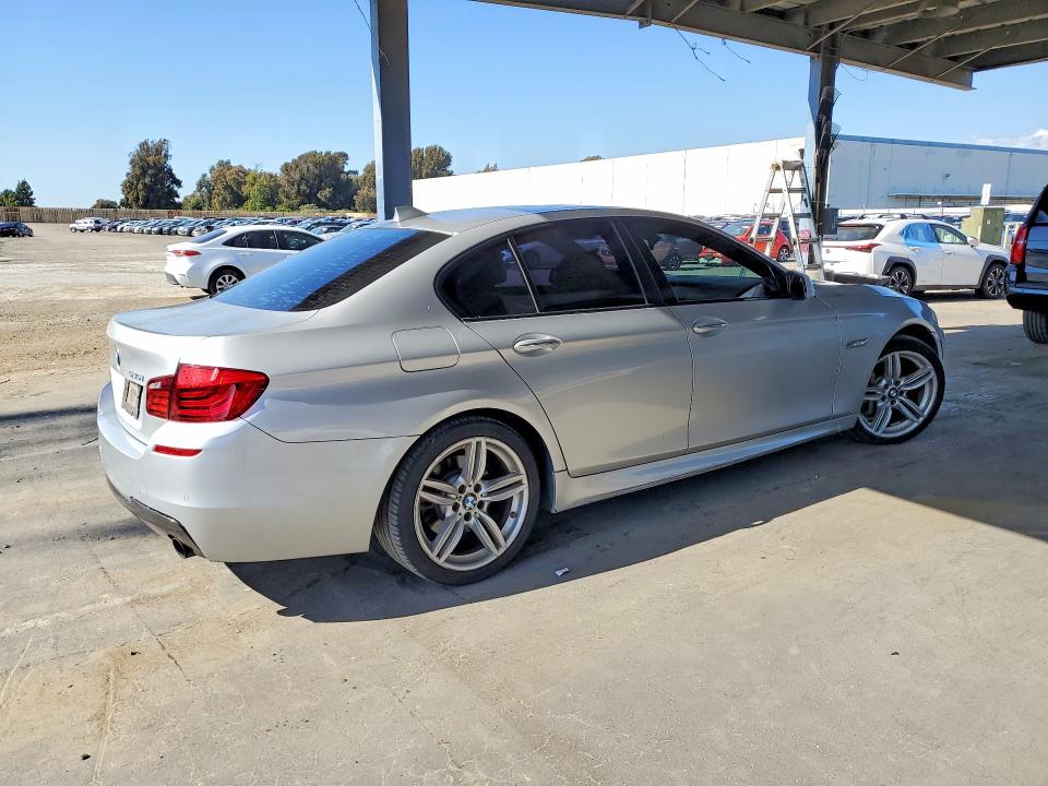 51817506 :رقم المزاد ، WBAFR7C59DC819879 vin ، 2013 Bmw 535 مزاد بيع