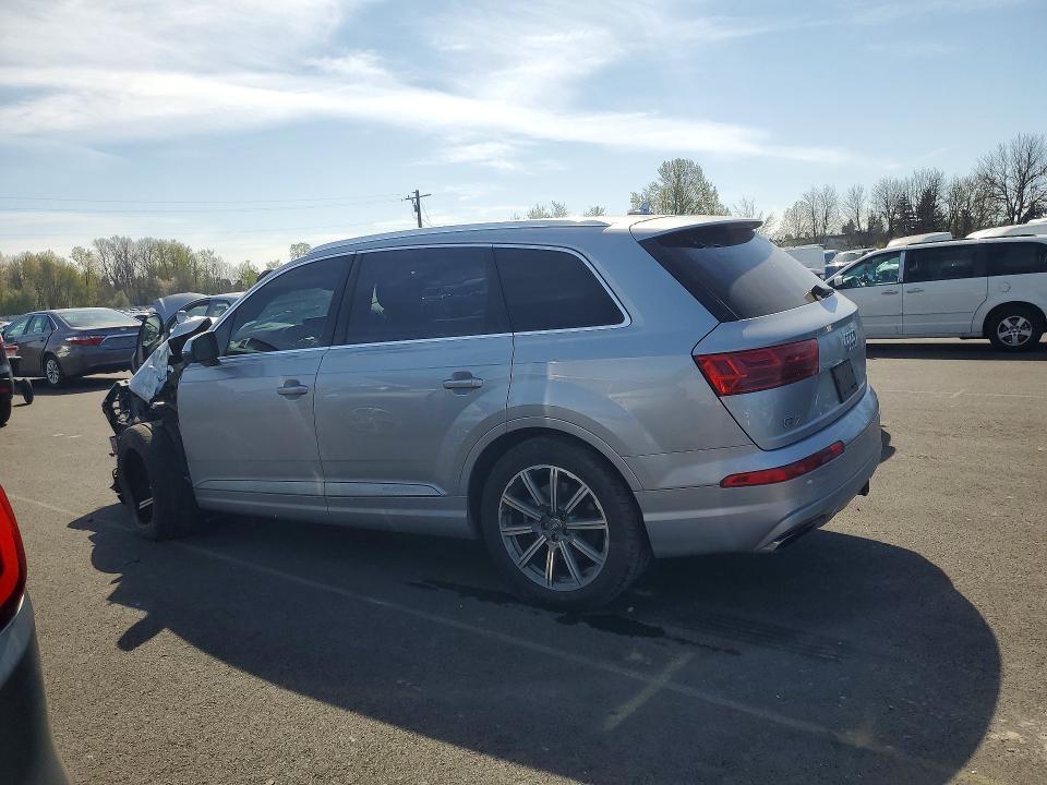Продаж на аукціоні авто 2017 Audi Q7, vin: WA1VAAF70HD043040, номер лоту: 48956806