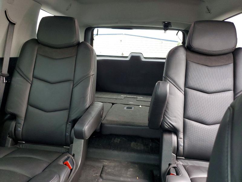 51581606 :رقم المزاد ، 1GYS4CKJ5LR182311 vin ، 2020 Cadillac Escalade مزاد بيع