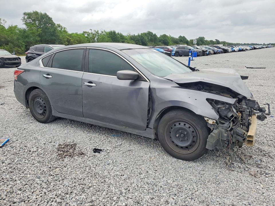 2015 Nissan Altima მანქანა იყიდება აუქციონზე, vin: 1N4AL3AP3FN324439, აუქციონის ნომერი: 51535646