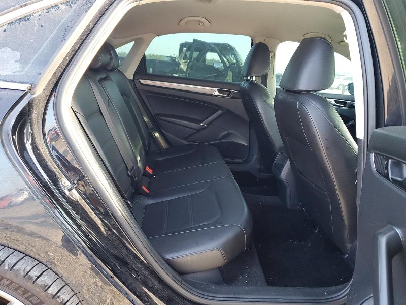 Продаж на аукціоні авто 2017 Volkswagen Passat, vin: 1VWDT7A30HC015874, номер лоту: 49456916