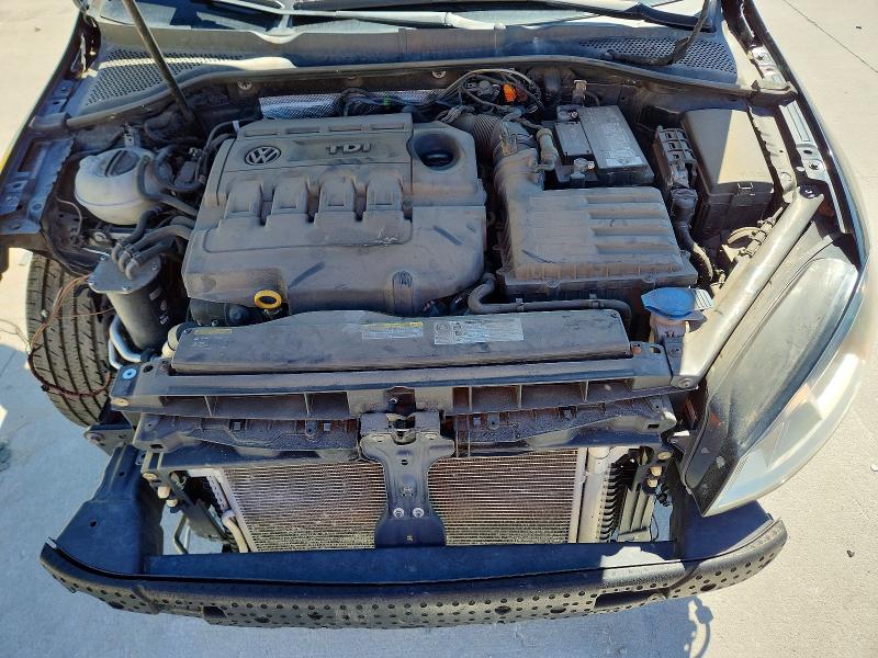 2015 Volkswagen Golf მანქანა იყიდება აუქციონზე, vin: 3VW2A7AUXFM018900, აუქციონის ნომერი: 48899296