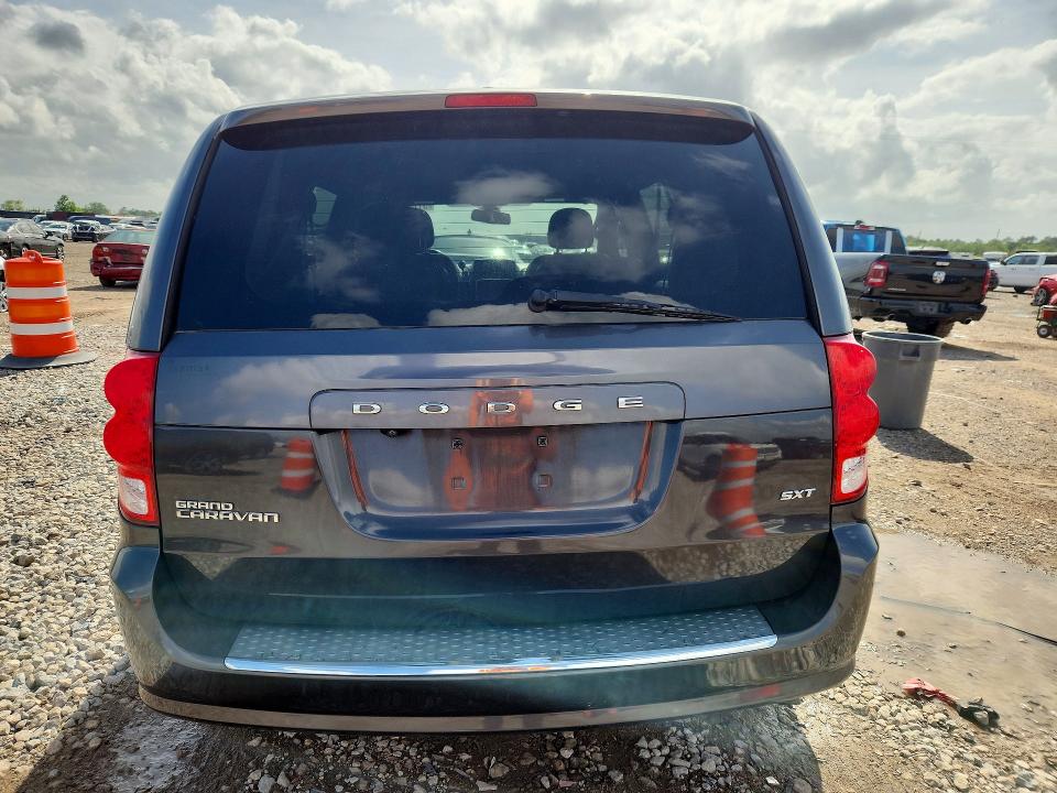 51148936 :رقم المزاد ، 2C4RDGCG6KR565665 vin ، 2019 Dodge Grand Caravan مزاد بيع