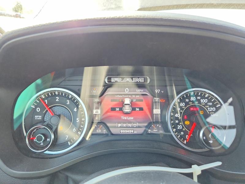 50495316 :رقم المزاد ، 1C6SRFBT3KN886627 vin ، 2019 Ram 1500 مزاد بيع