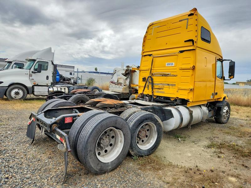 50681026 :رقم المزاد ، 4V4NC9EJ6DN566082 vin ، 2013 Volvo Vnl 670 مزاد بيع