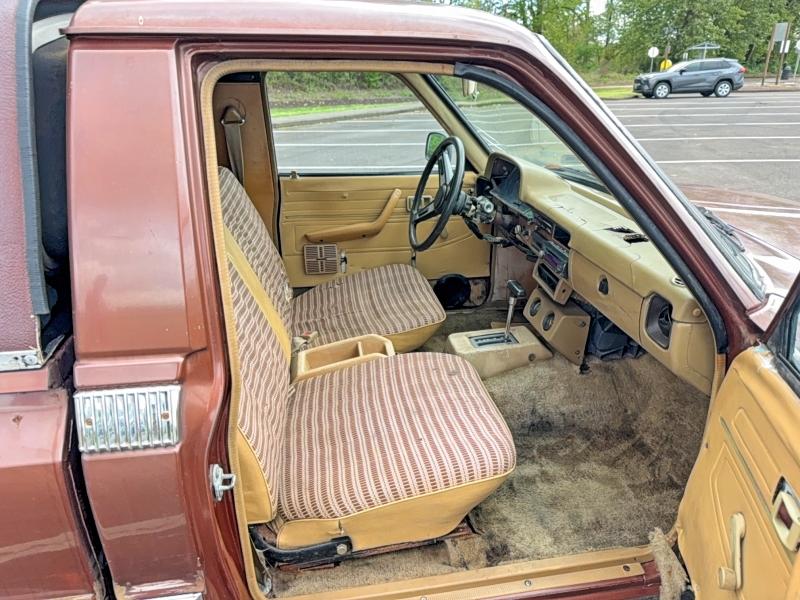Продажа на аукционе авто 1981 Toyota Pickup, vin: JT4RN44SXB0012123, номер лота: 50347876