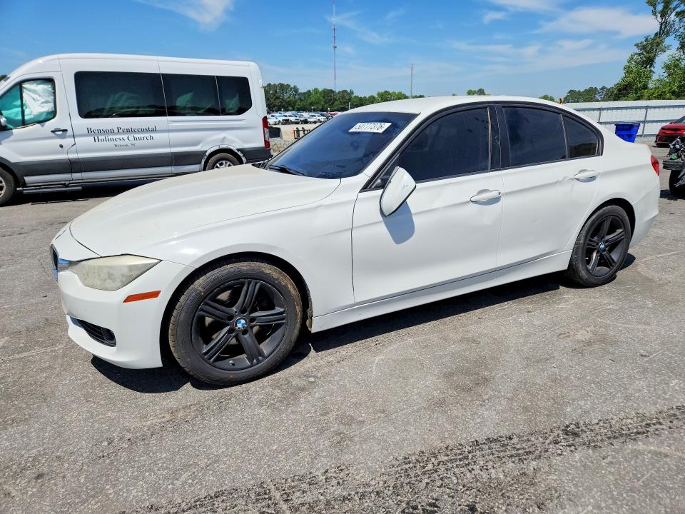 50777376 :رقم المزاد ، WBA3C1C57EK116273 vin ، 2014 Bmw 328 مزاد بيع