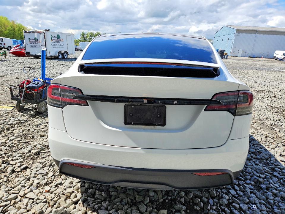 2023 Tesla Model X მანქანა იყიდება აუქციონზე, vin: 7SAXCBE54PF425337, აუქციონის ნომერი: 51875326