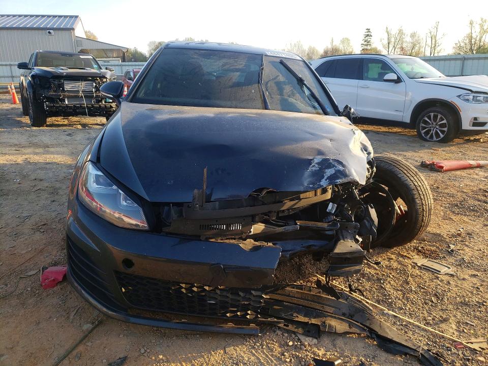 2016 Volkswagen Gti მანქანა იყიდება აუქციონზე, vin: 3VW5T7AU3GM050516, აუქციონის ნომერი: 48471406