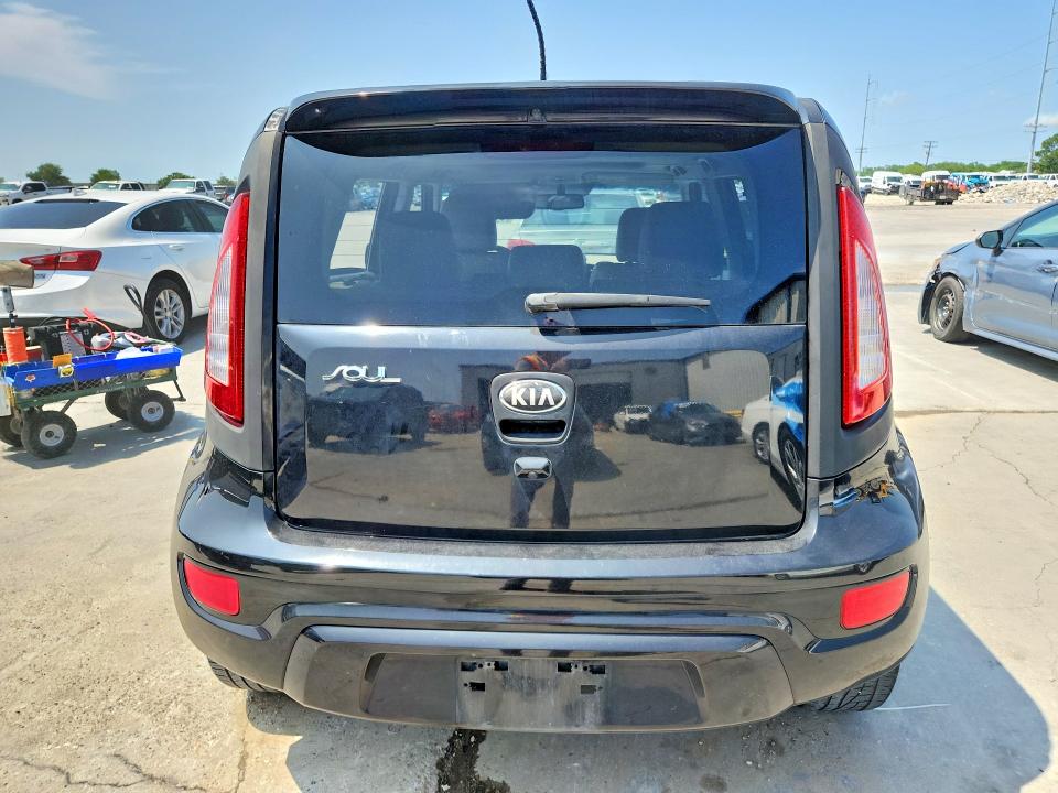 Продаж на аукціоні авто 2013 Kia Soul, vin: KNDJT2A64D7547327, номер лоту: 51010536