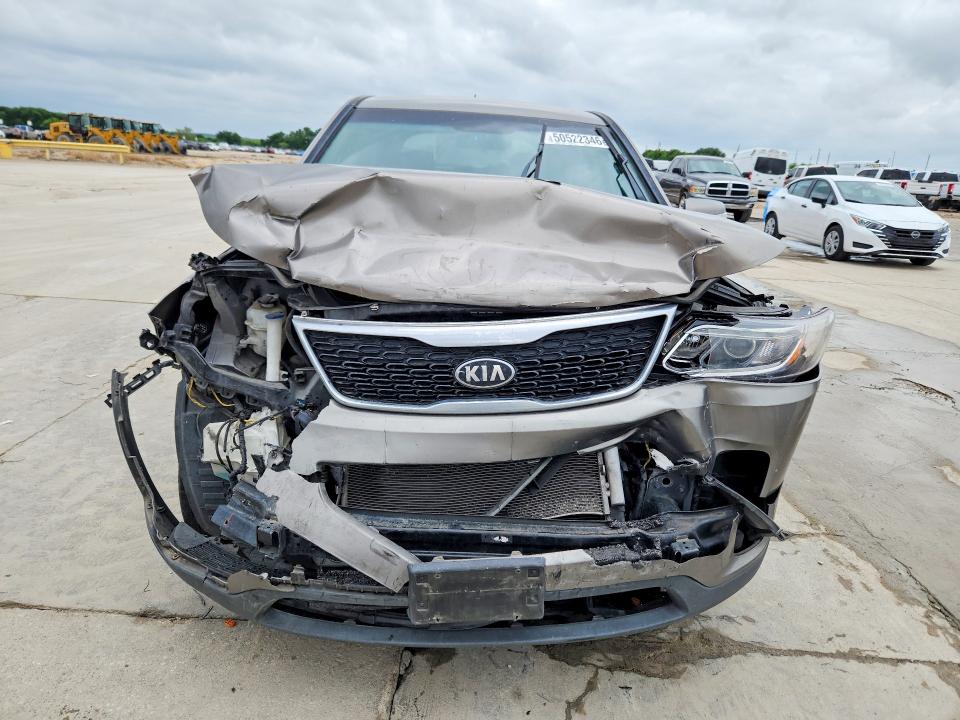 2014 Kia Sorento მანქანა იყიდება აუქციონზე, vin: 5XYKT3A6XEG524102, აუქციონის ნომერი: 50522346