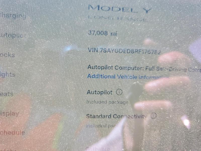 Продажа на аукционе авто 2024 Tesla Model Y, vin: 7SAYGDED8RF176782, номер лота: 48269126