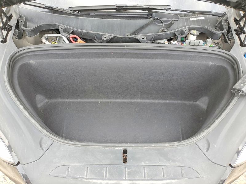 Продажа на аукционе авто 2017 Tesla Model X, vin: 5YJXCDE24HF052333, номер лота: 50042546