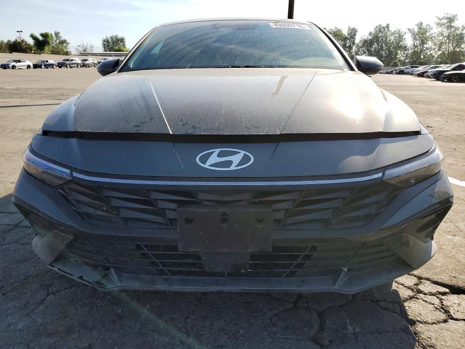 49000716 :رقم المزاد ، KMHLN4DJ5SU125818 vin ، 2025 Hyundai Elantra Hybrid مزاد بيع