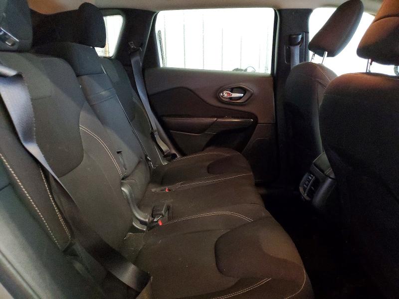 48589836 :رقم المزاد ، 1C4PJMCB2GW286487 vin ، 2016 Jeep Cherokee مزاد بيع